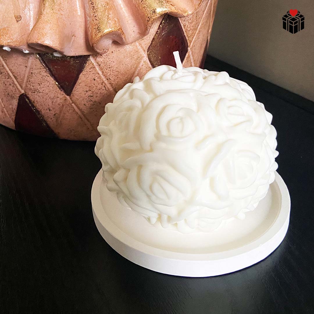 ROSENBALL-KERZE + UNTERSETZER