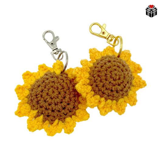 WOLLIGE SONNENBLUME-ANHÄNGER