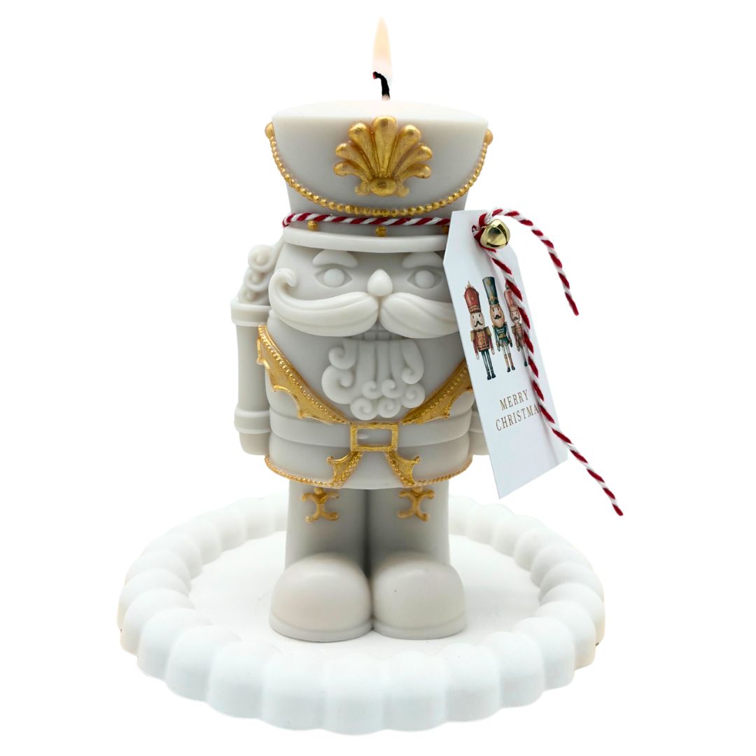 SCHOKO-NUSSKNACKER-KERZE + UNTERSETZER